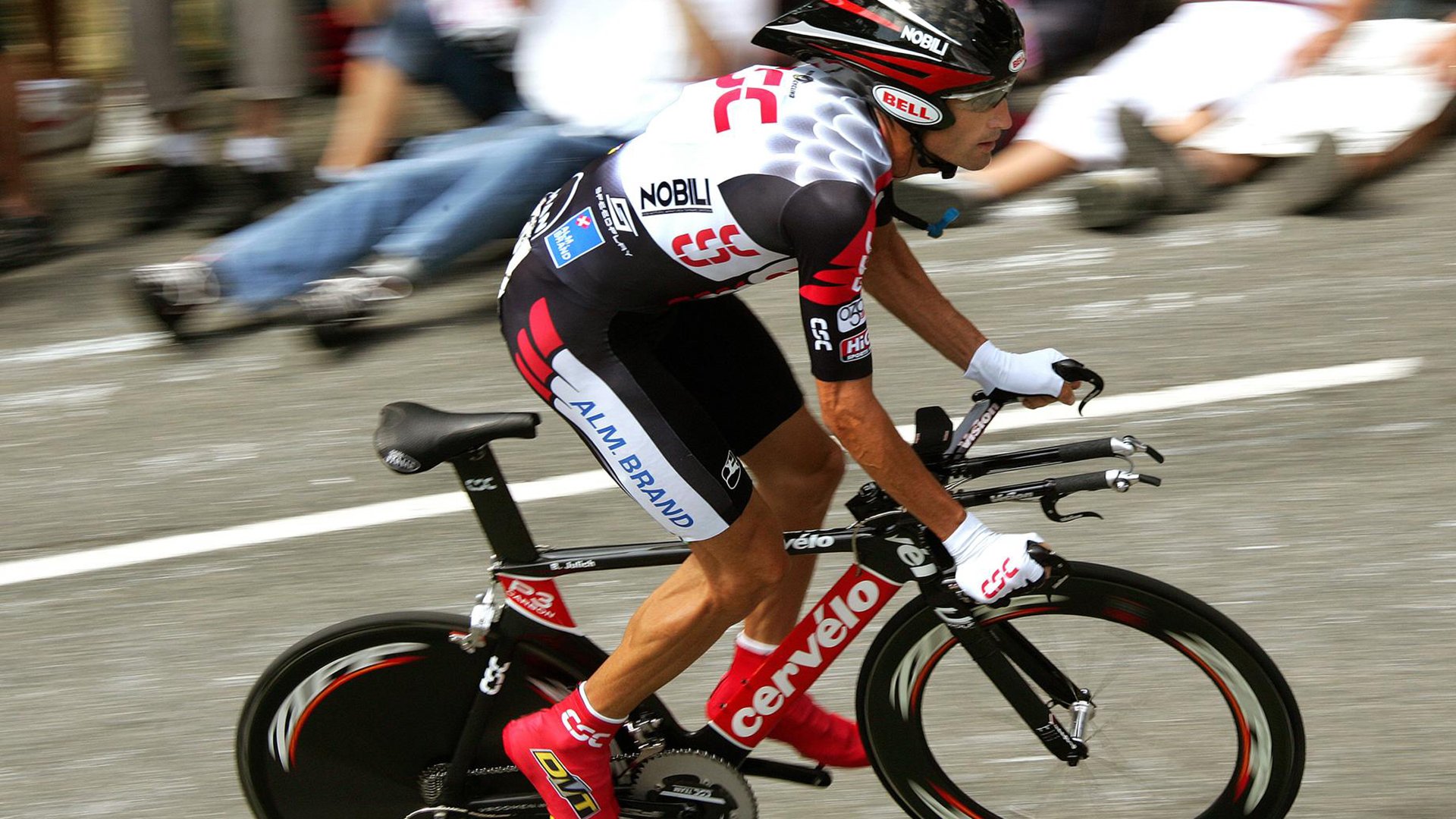 中国篮球职业联赛市场营销创新模式分析，篮球市场分析报告